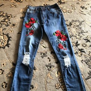 Embroidery jeans